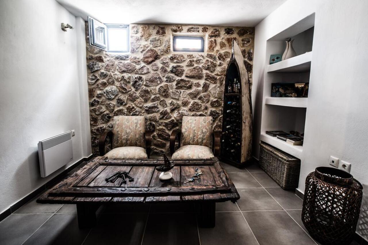 New Villa Apollon Akrotírion Eksteriør billede